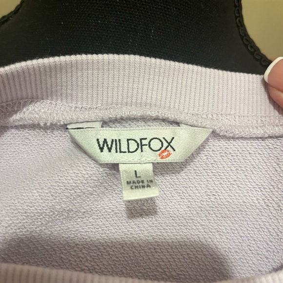 Wildfox Pink & Lilac “DOGS Love Me”Crewneck Sweatshirt, size Large - Picture 6 of 9